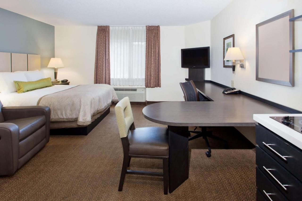 Sonesta Simply Suites San Antonio Northwest - Medical Center Exterior photo